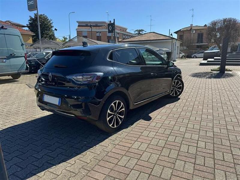 Usata Renault Clio V Techno 91 CV (66 kW) 2025 Nero Utilitaria