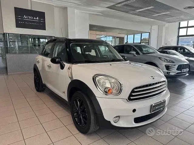 Usata Mini Cooper D Countryman 111 CV (81 kW) 2014 Bianco SUV