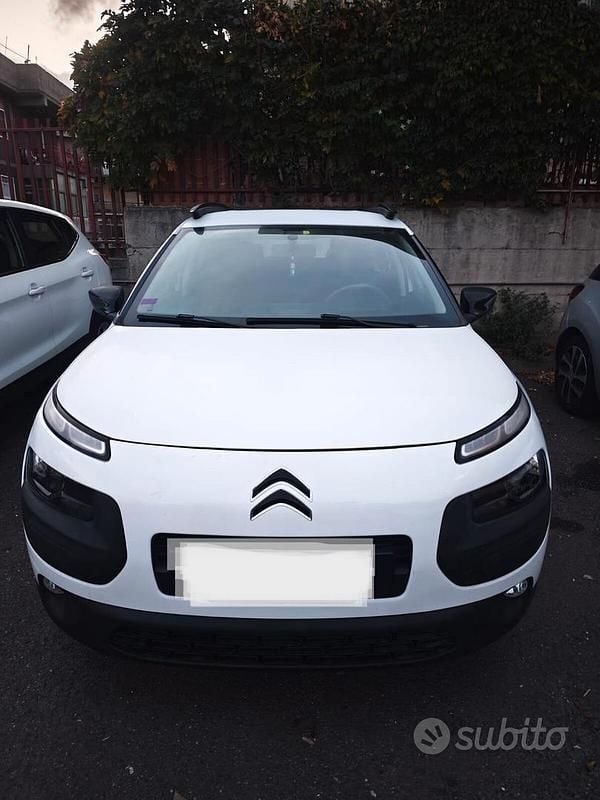 Bianco Usata 2016 Citroën C4 SUV | 7000 € (Ottimo prezzo) - Immagine 1/4