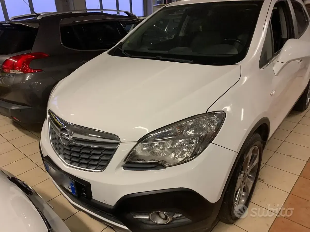 Usado Opel Mokka 131 CV (96 kW) 2013 Blanco SUV