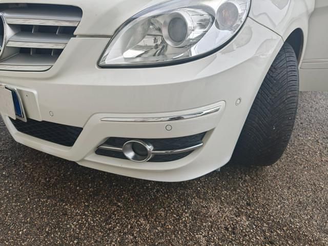 Usata Mercedes B180 Executive 109 CV (80 kW) 2011 Bianco Monovolume
