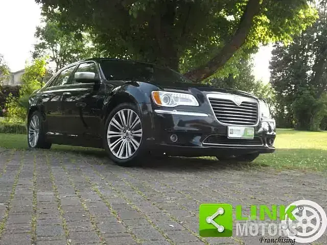 Usata Lancia Thema 239 CV (175 kW) 2014 Nero Berlina