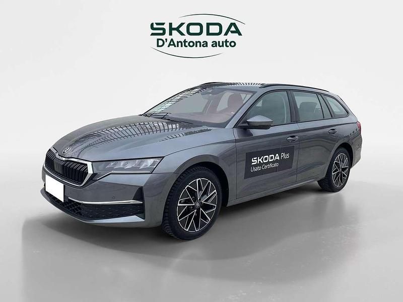 Usata Skoda Octavia Executive 150 CV (110 kW) 2025 Grigio Station wagon
