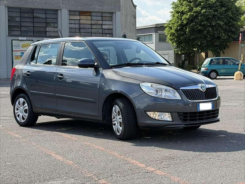 Usata Skoda Fabia 69 CV (50 kW) 2012 Nero Berlina