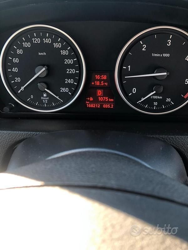 Begagnad BMW X5 235 HK (172 kW) 2010 Vit SUV