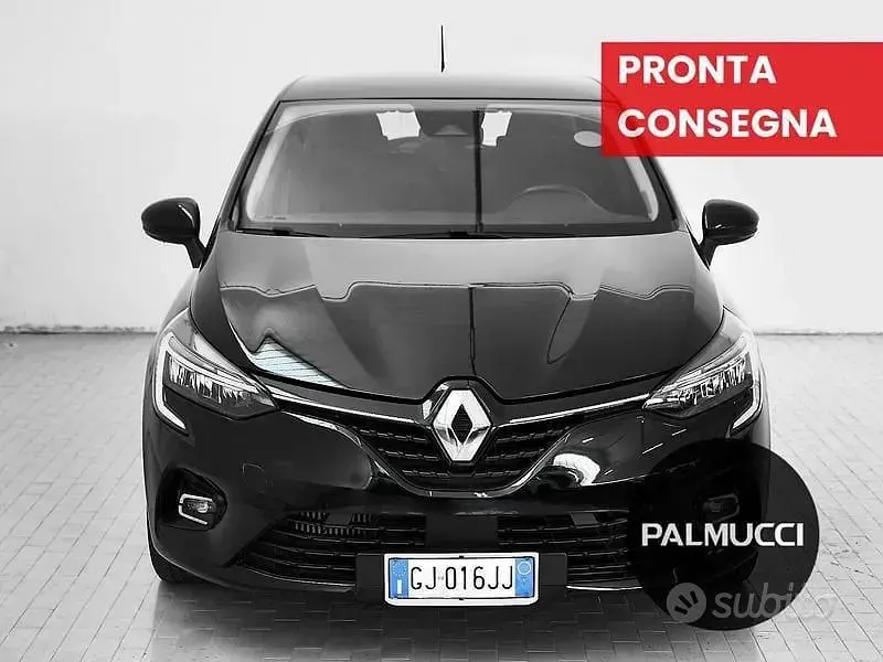 Usata Renault Clio V Equilibre 101 CV (74 kW) 2022 Nero Berlina