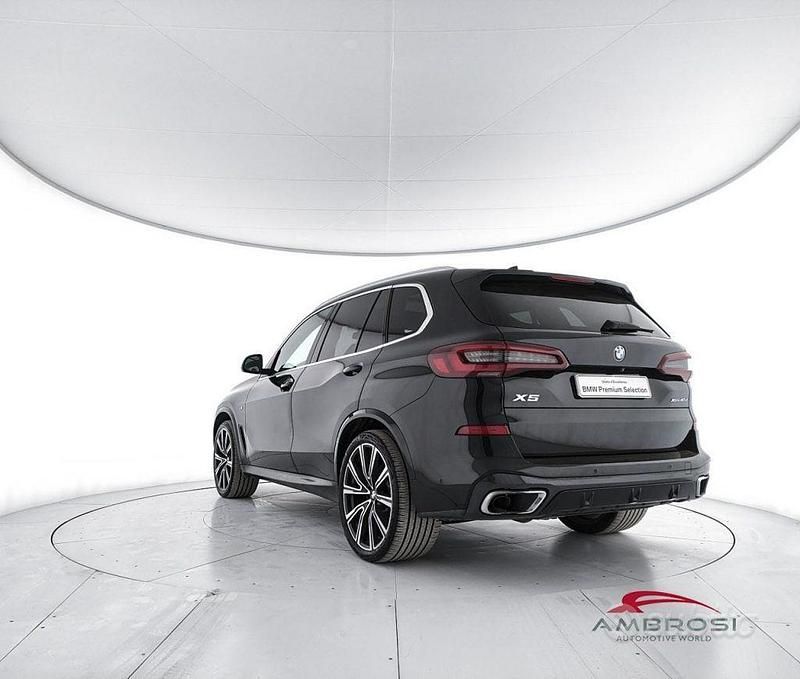 Usata BMW X5 M Sport 340 CV (250 kW) 2022 Nero SUV