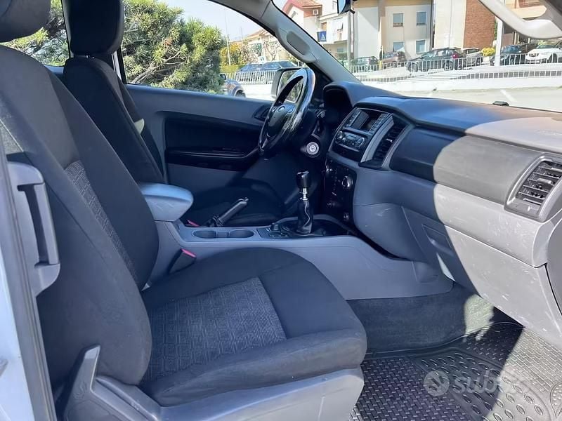 Usata Ford Ranger XL 160 CV (117 kW) 2016 Bianco Pick-up