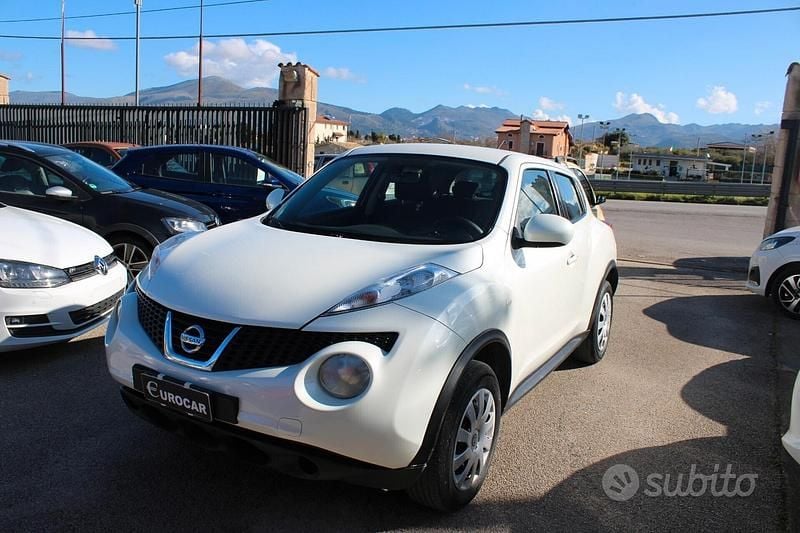 Usata Nissan Juke Tekna 110 CV (80 kW) 2013 Bianco SUV