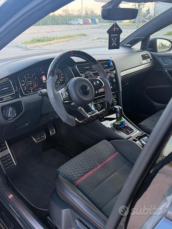 Usata VW Golf VII GTI 245 CV (180 kW) 2021 Nero Utilitaria