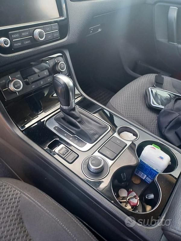 Begagnad VW Touareg 204 HK (150 kW) 2015 SUV