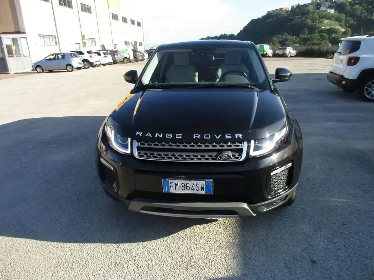 Usata Land Rover Range Rover evoque SE Dynamic 150 CV (110 kW) 2017 Nero SUV