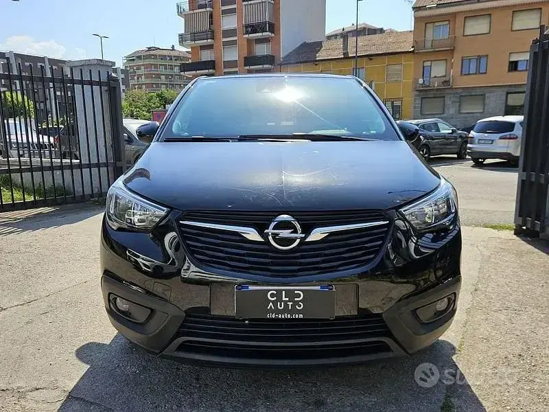 Usata Opel Crossland X Innovation 82 CV (60 kW) 2018 Nero SUV