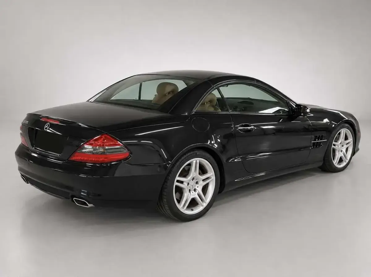 Usata Mercedes SL350 315 CV (231 kW) 2011 Nero Cabrio