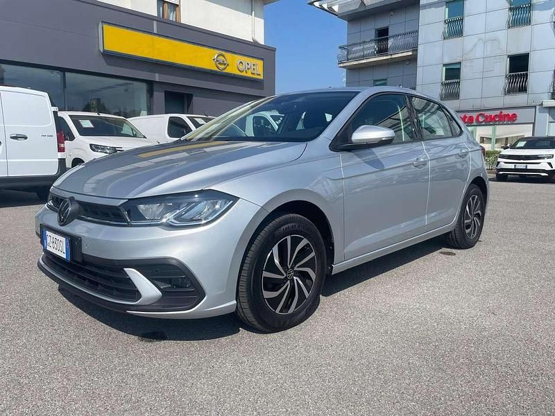 Usata VW Polo Life 95 CV (69 kW) 2025 Argento Utilitaria