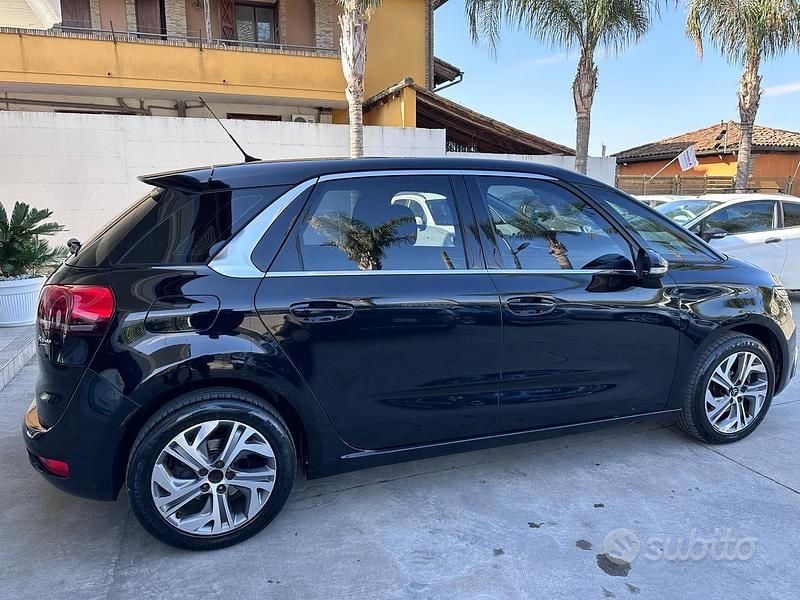 Usata Citroën C4 Picasso Shine 119 CV (87 kW) 2016 Nero Monovolume