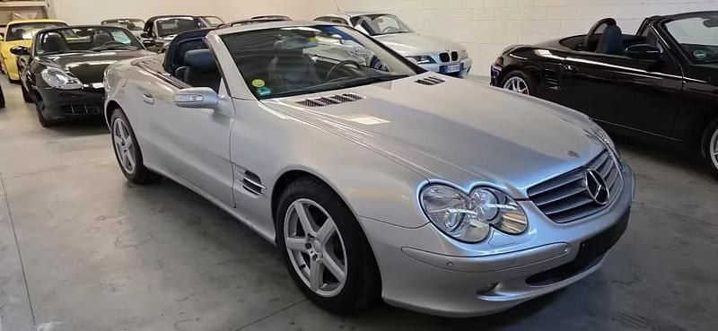 Usata Mercedes SL350 245 CV (180 kW) 2004 Argento Cabrio