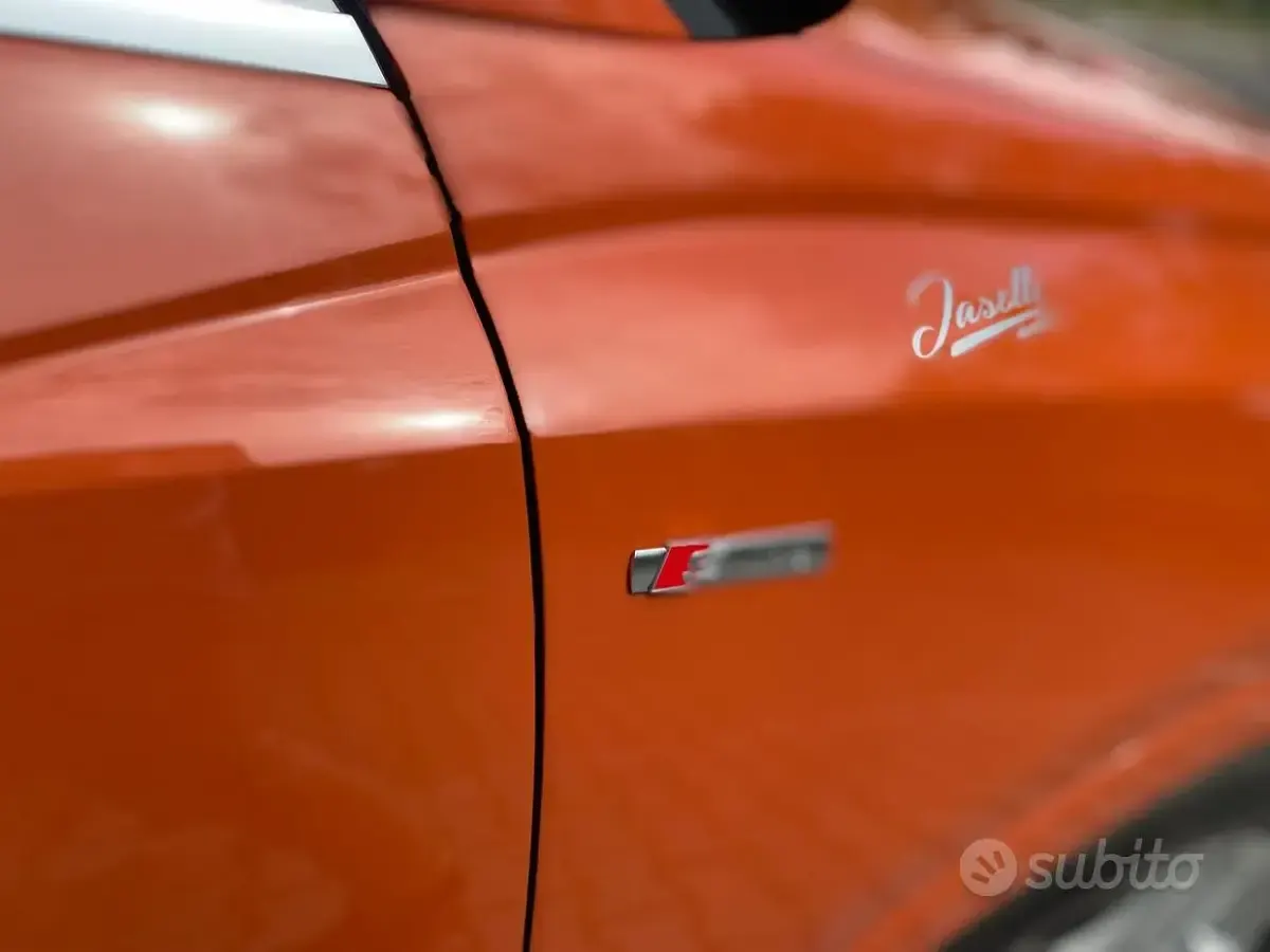 Usata Audi Q3 S-Line 150 CV (110 kW) 2020 Arancione SUV