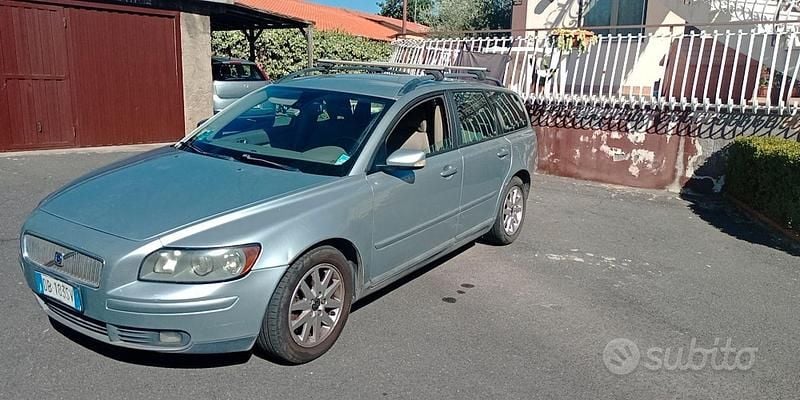 Usata Volvo V50 136 CV (100 kW) 2006 Grigio Station wagon