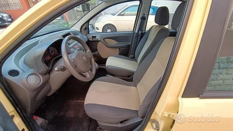 Usata Fiat Panda Dynamic 60 CV (44 kW) 2007 Giallo Utilitaria