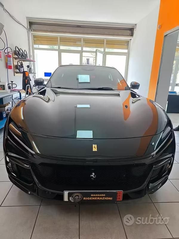 Usata Ferrari Purosangue 724 CV (532 kW) 2024 Verde SUV