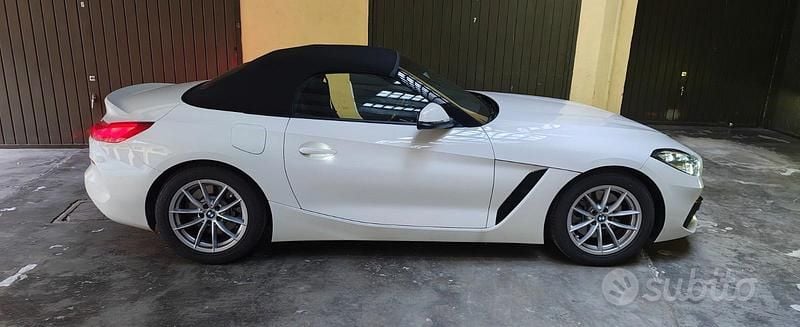 Bianco Usata 2021 BMW Z4 Advantage Cabrio | 39.000 € (Ottimo prezzo) - Immagine 1/4