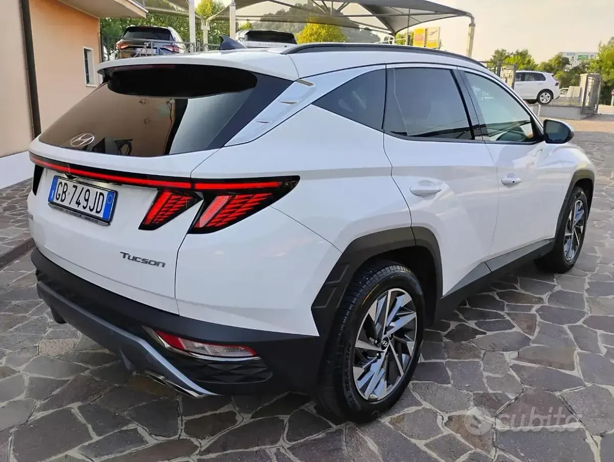 Usata Hyundai Tucson 116 CV (85 kW) 2021 Bianco SUV