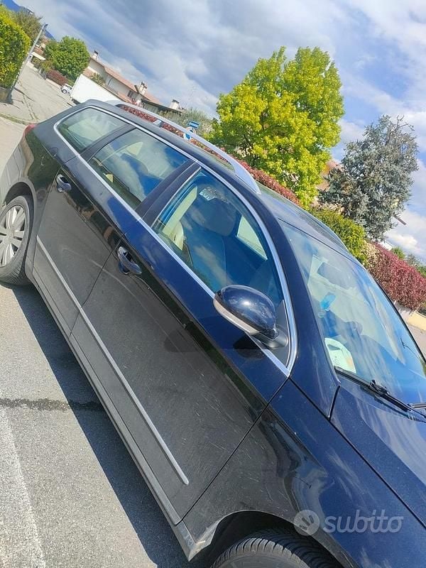 Usata VW Passat 170 CV (125 kW) 2007 Nero Station wagon