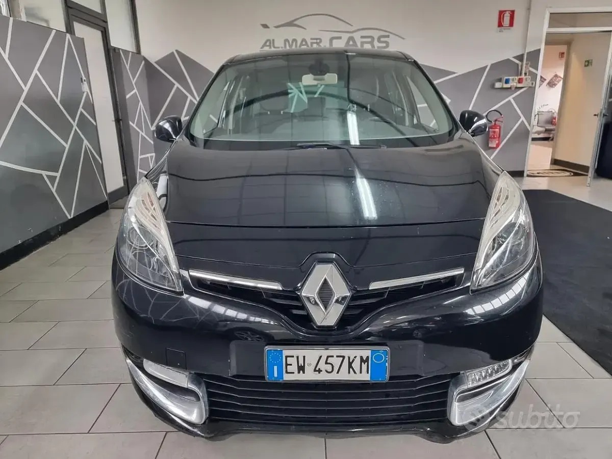 Usata Renault Scénic XMOD 110 CV (80 kW) 2014 Nero Monovolume