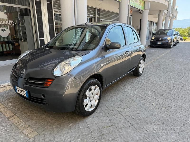 Grigio Usata 2005 Nissan Micra Acenta Due volumi | 2500 € (Cara) - Immagine 1/4