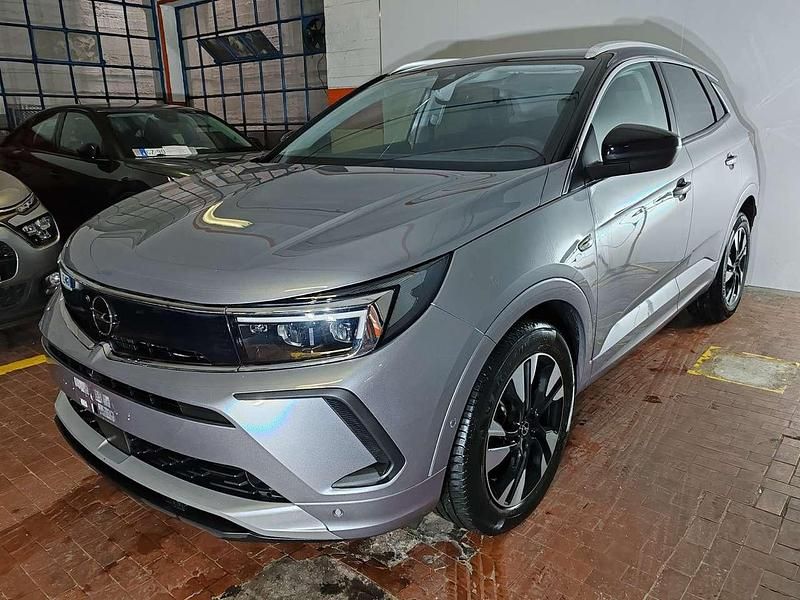 Usata Opel Grandland X Ultimate 131 CV (96 kW) 2022 Grigio SUV