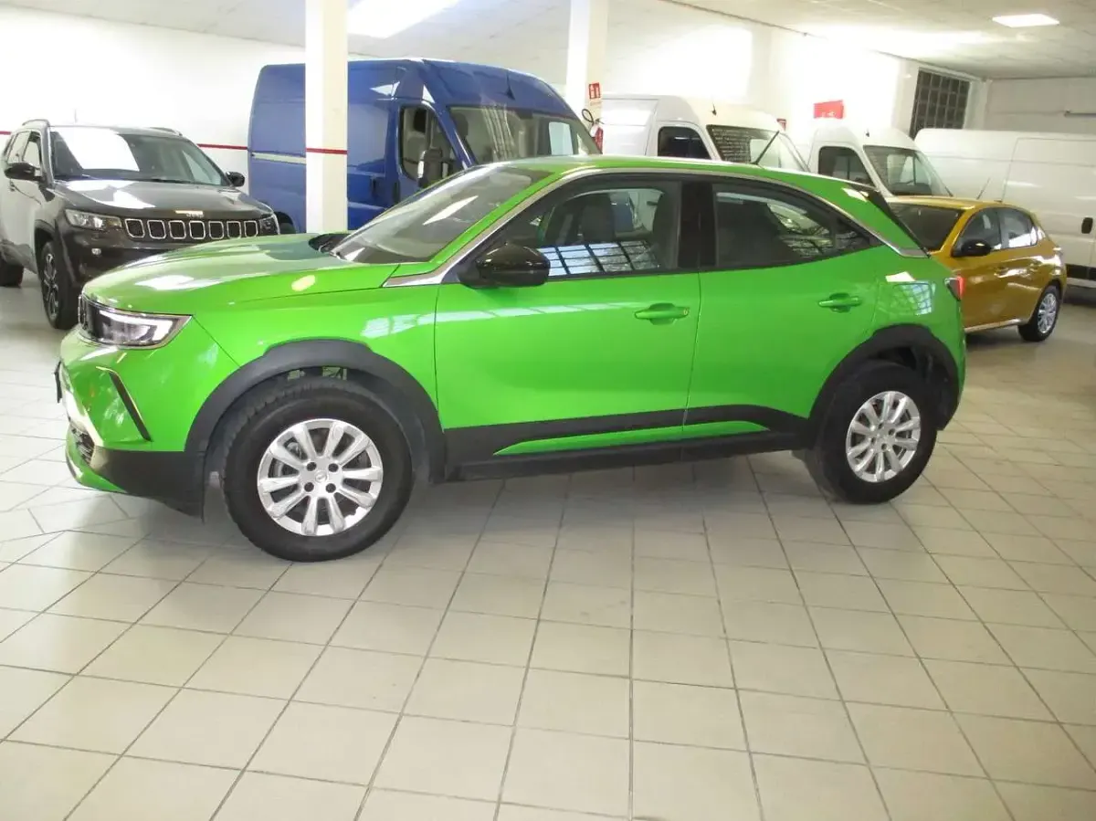 Usata Opel Mokka Elegance 101 CV (74 kW) 2022 Metallico SUV