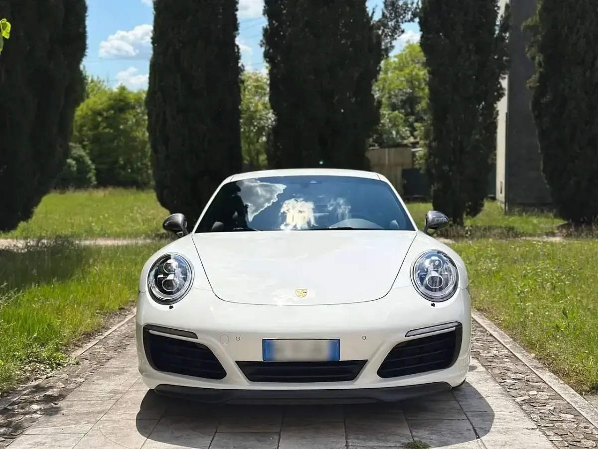 Usata Porsche 911 Carrera T 370 CV (272 kW) 2018 Bianco Coupé