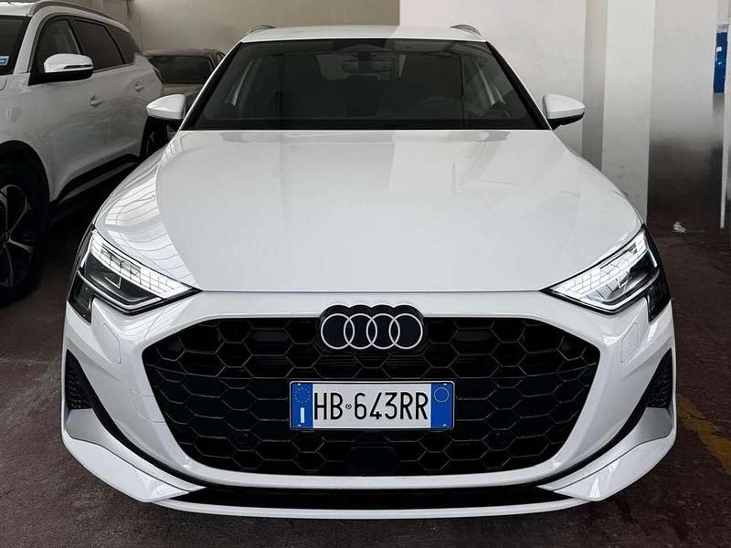 Nuova Audi A3 Business 150 CV (110 kW) 2026 Bianco Berlina