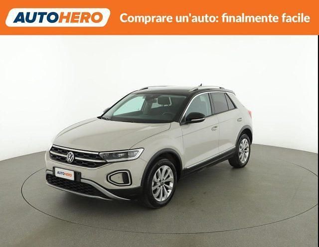 Usata VW T-Roc Style 110 CV (80 kW) 2023 Beige SUV