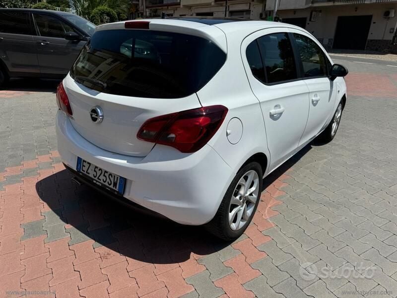 Usata Opel Corsa S 90 CV (66 kW) 2015 Bianco Berlina