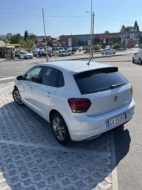Usata VW Polo Highline 95 CV (69 kW) 2020 Utilitaria