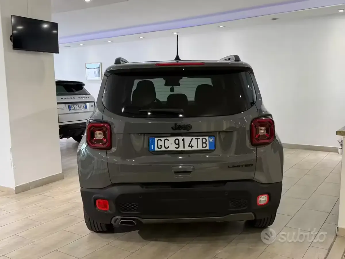 Usata Jeep Renegade 120 CV (88 kW) 2021 Grigio SUV