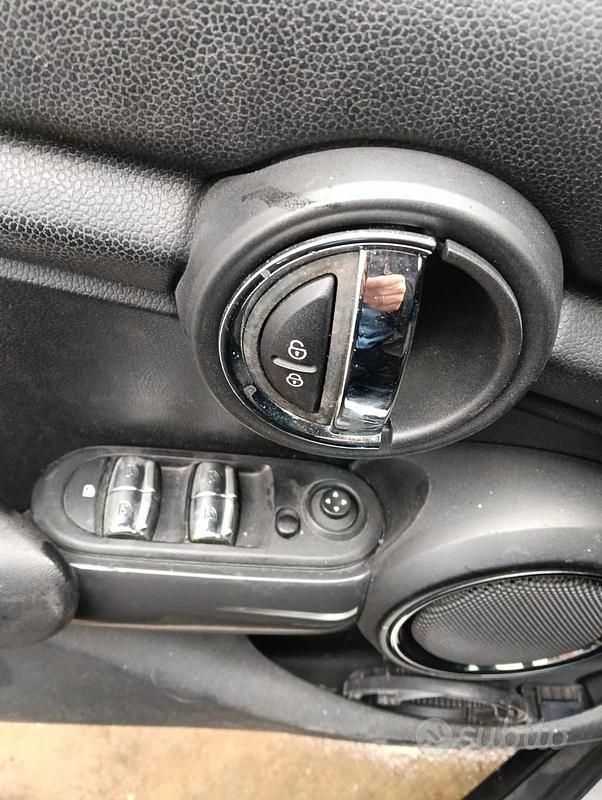 Usata Mini One D Clubman 2017 Verde Station wagon