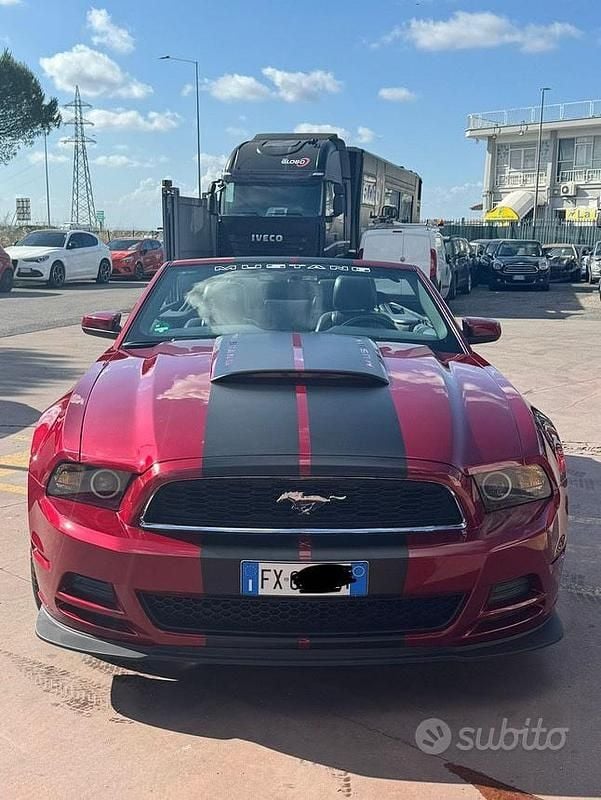Usata Ford Mustang 305 CV (224 kW) 2014 Cabrio