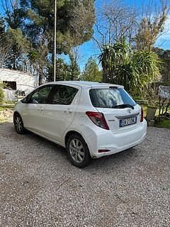 Usata Toyota Yaris 2012 Bianco Berlina