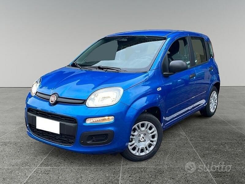 Blu Nuova 2025 Fiat Panda S Tre volumi | 14.450 € - Immagine 1/4