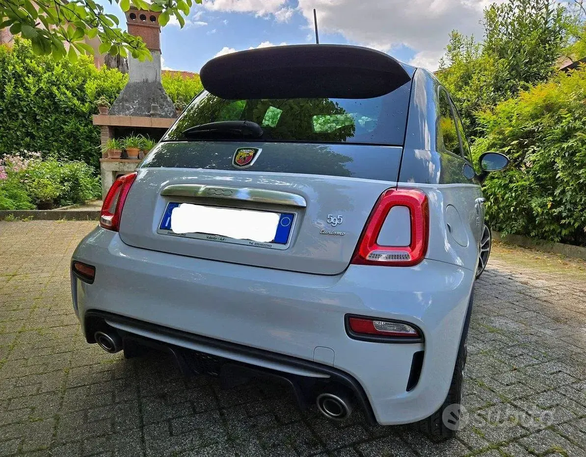 Usata Abarth 595 Turismo 165 CV (121 kW) 2017 Grigio Utilitaria