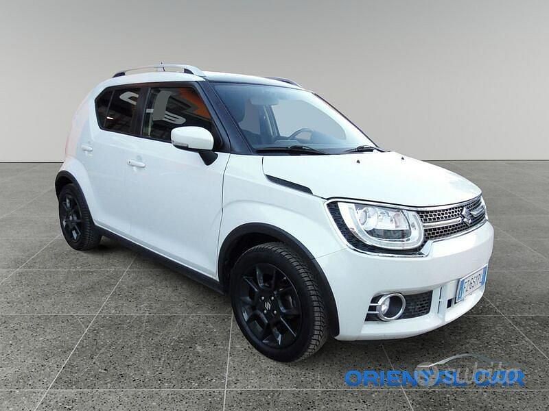 Usata Suzuki Ignis 90 CV (66 kW) 2020 Bianco SUV