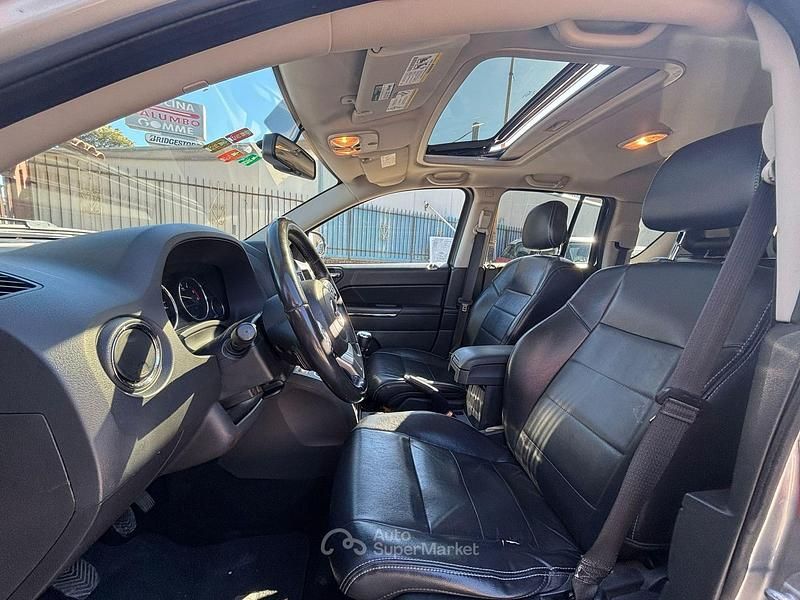 Occasion Jeep Compass 163 ch (119 kW) 2011 Gris SUV