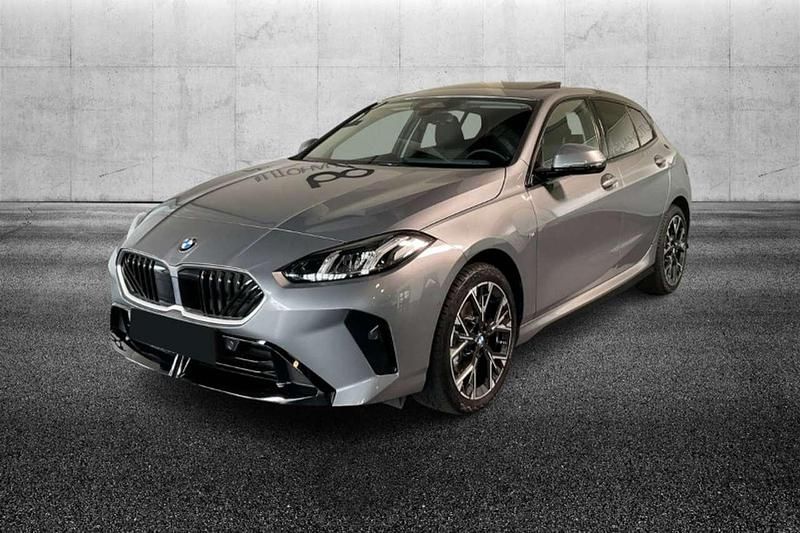 Grigio Usata 2025 BMW 118 M Sport Due volumi | 40.450 € (Molto cara) - Immagine 1/4