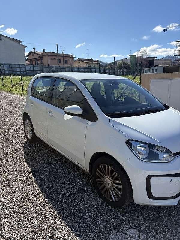 Usata VW up! Move 68 CV (50 kW) 2022 Bianco Utilitaria