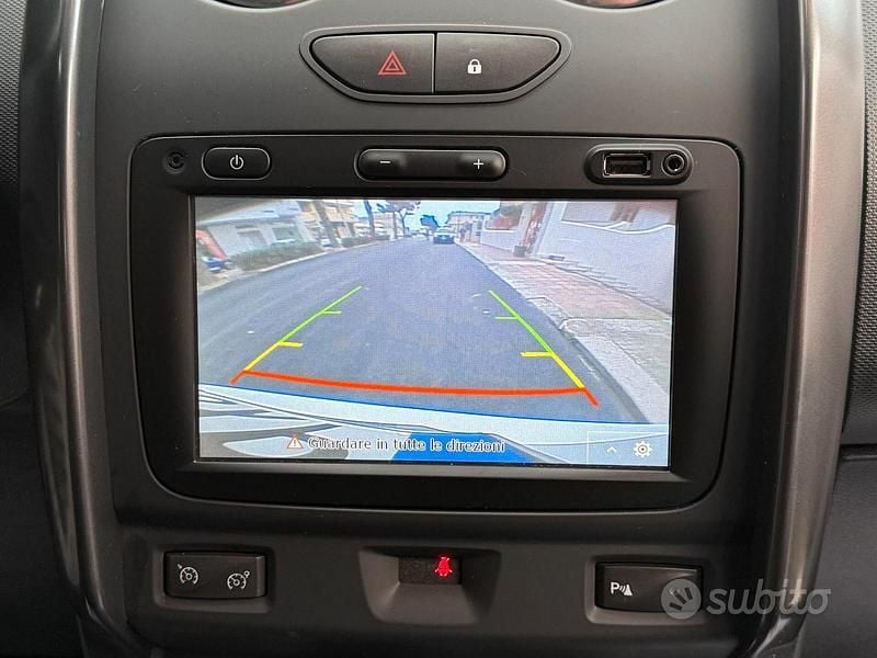 Usata Dacia Duster 110 CV (80 kW) 2017 Bianco SUV