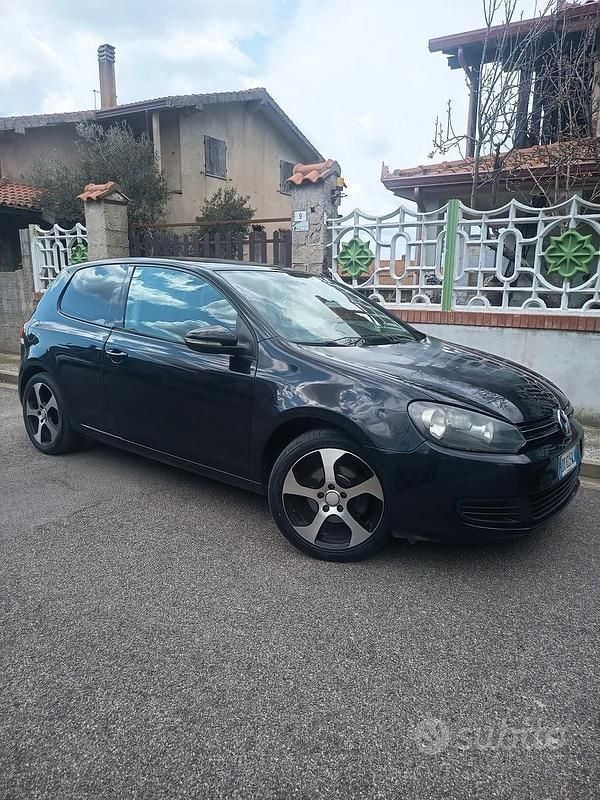Usata VW Golf VI 110 CV (80 kW) 2009 Utilitaria
