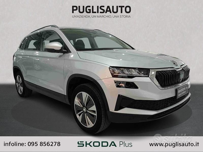 Argento Usata 2022 Skoda Karoq Executive SUV | 22.900 € (Cara) - Immagine 1/4
